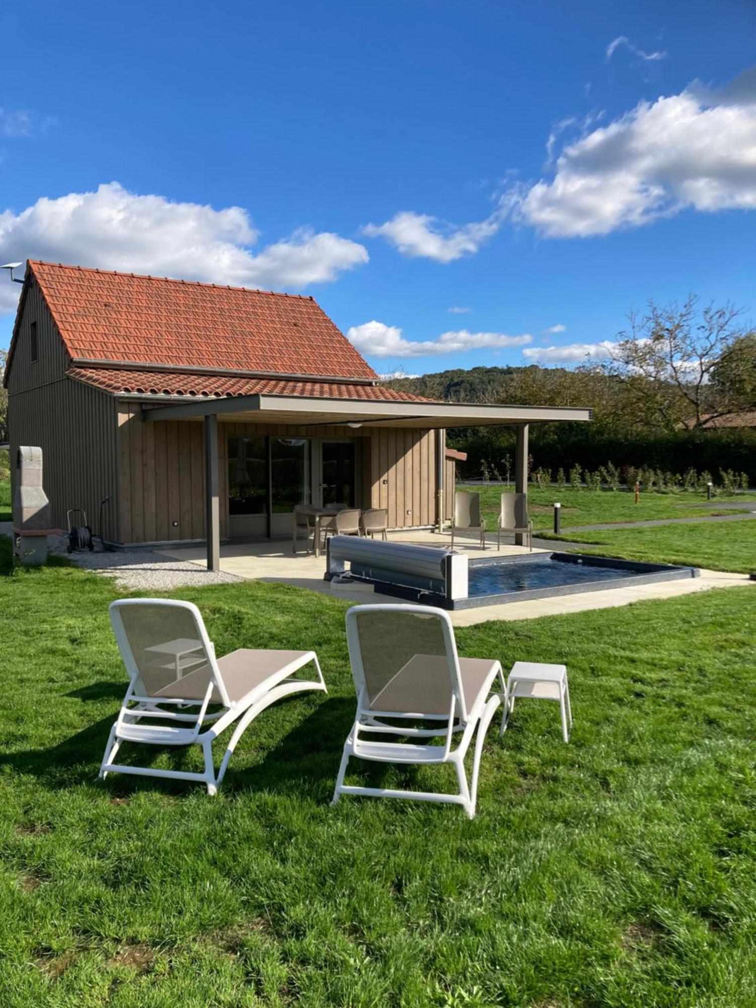 La Plaine Aux Etoiles - Maison Individuelle Avec Piscine Balneo Privative Et Jardin Домм Экстерьер фото